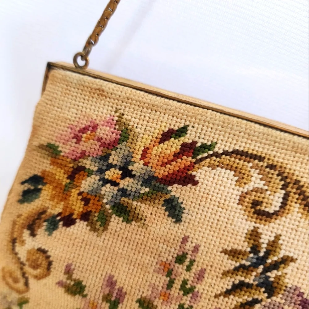 Floral Tapestry Handbag